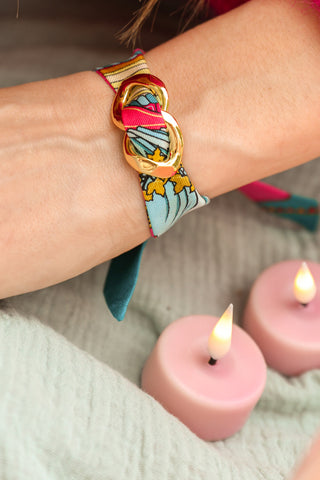 Decembre Cuff And Addresse Inconnue-Pink/Blue Ribbon