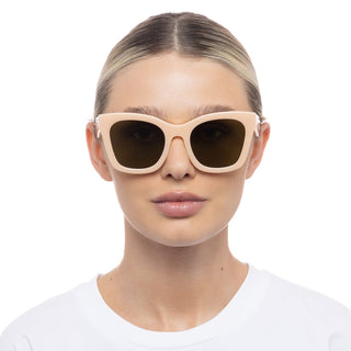 Showstopper | Butterscotch