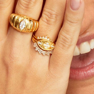 Ring - White Stone Carrie