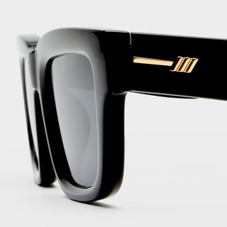 Le Castle | Black Smoke Mono Polarised