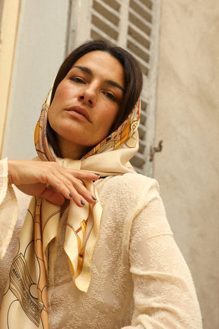 Adresse Inconnue - Neige Scarf