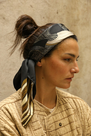 Cerf Boheme - Noir Scarf