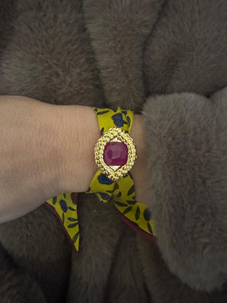 Oeil De Caiman Agate Rose Cuff