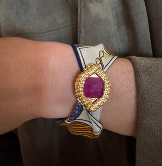 Oeil De Caiman Agate Rose Cuff