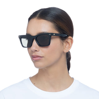Chante | Black Polarised