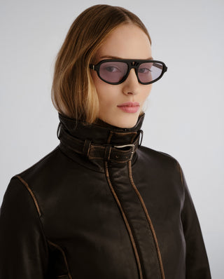 The Dakota - Black