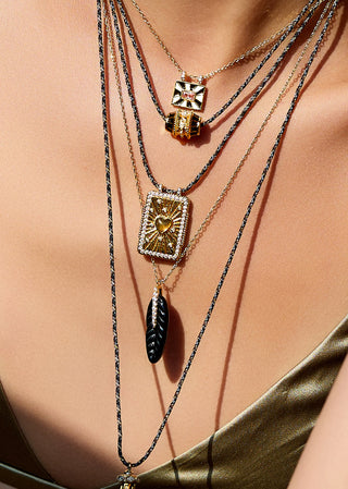 Necklace - Black Plume Or