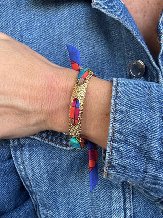 Queen Cuff And Tartan-Pop Ribbon